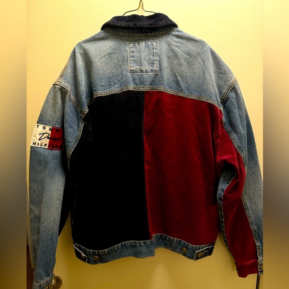 Brand new Tommy Hilfiger Vintage Style Denim Jacket size XL - Picture 3 of 5